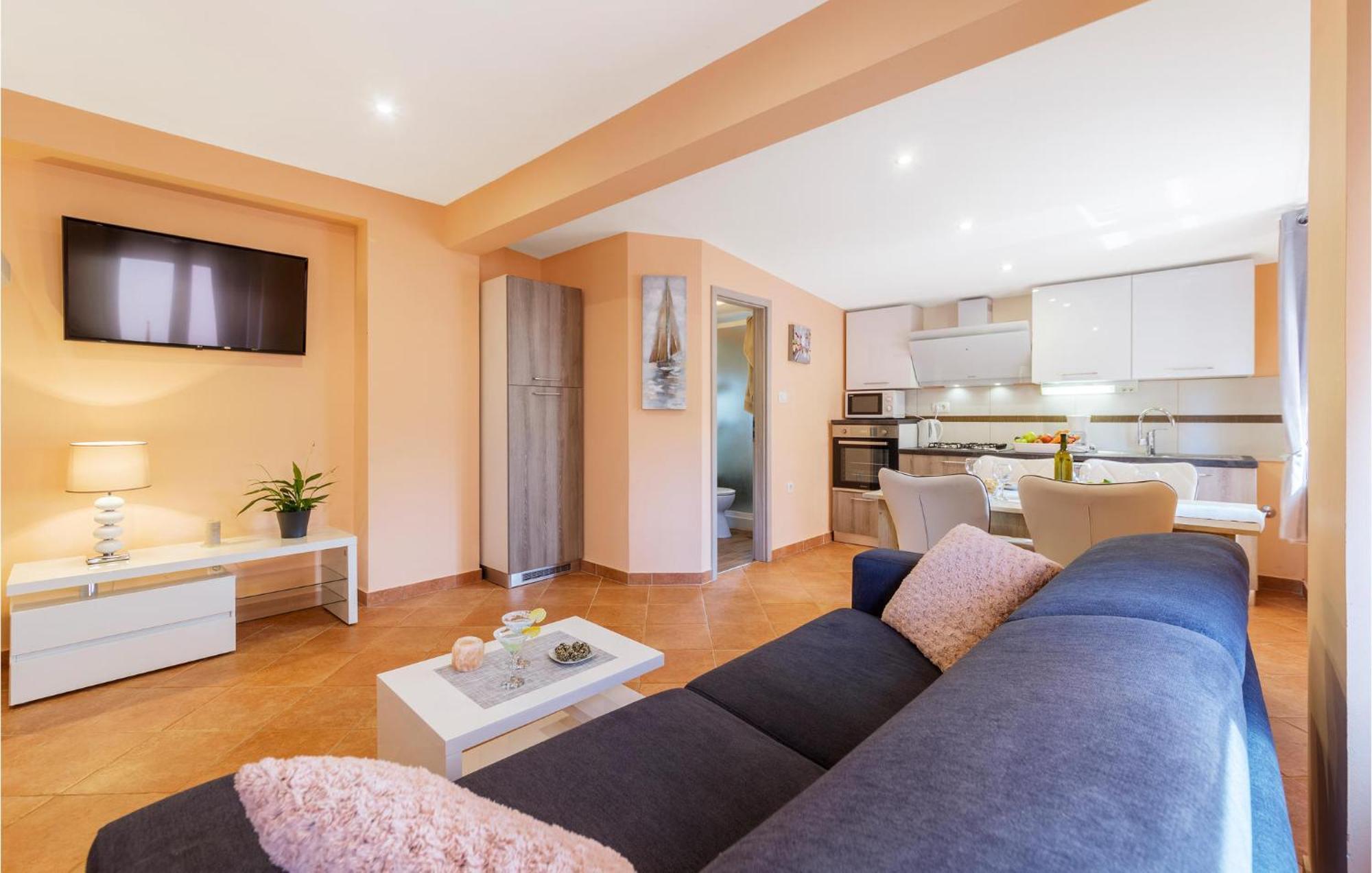 1 Bedroom Stunning Apartment In Pula Exterior foto
