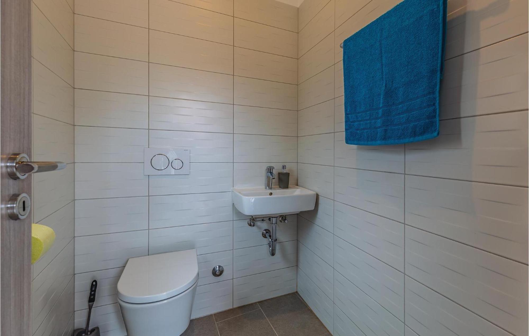 1 Bedroom Stunning Apartment In Pula Exterior foto