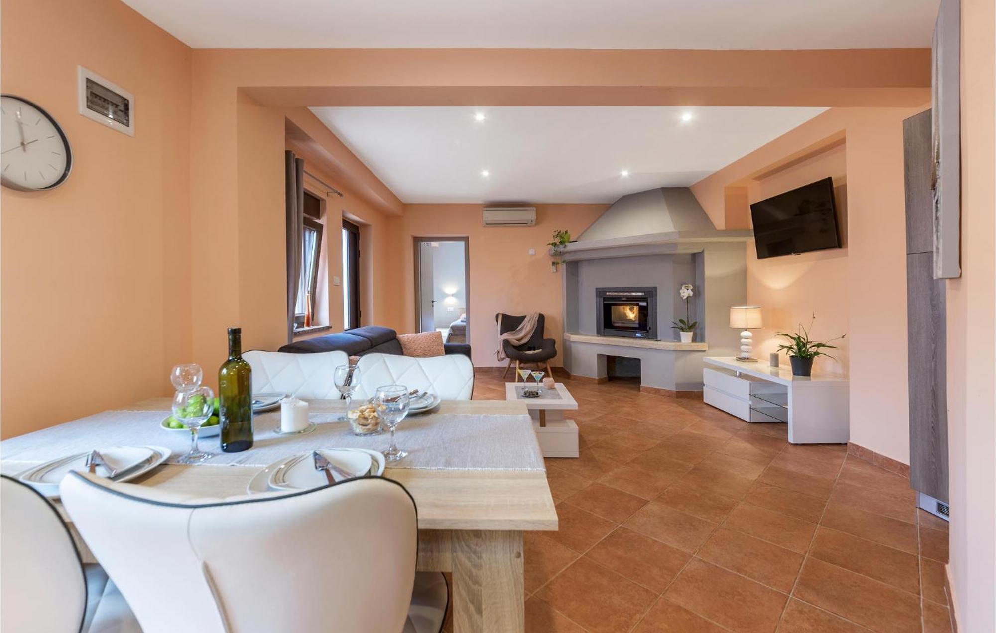 1 Bedroom Stunning Apartment In Pula Exterior foto